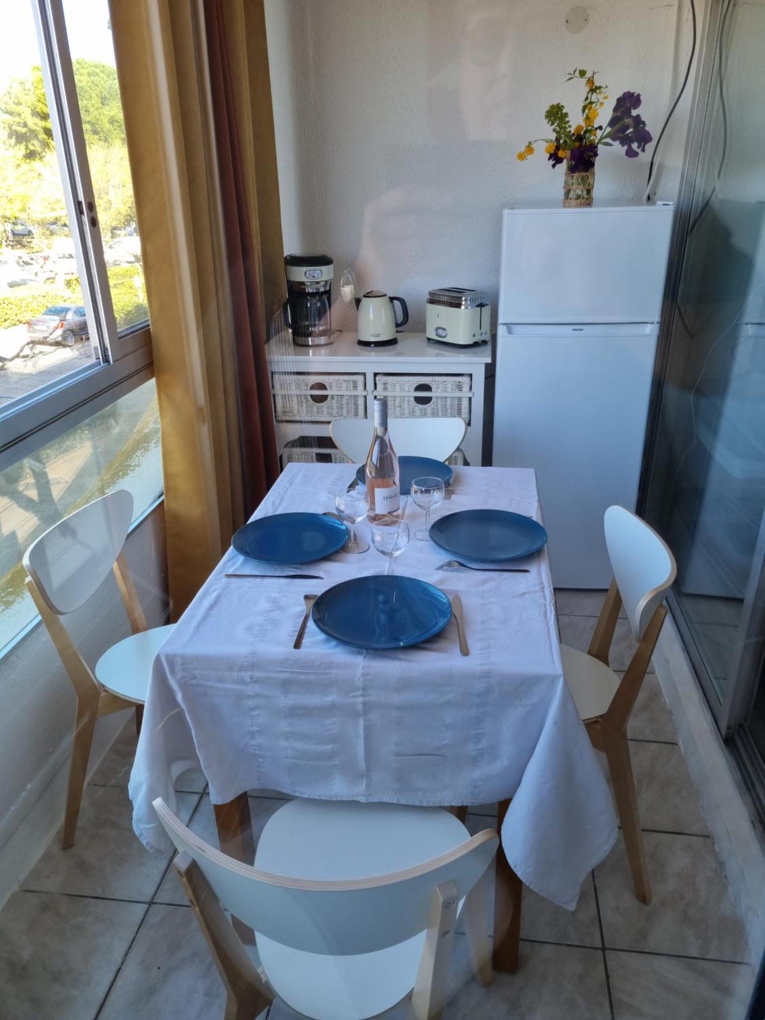 Superbe T2 Tout Confort 3 Etoiles, Entierement Renove Avec Piscine, Parking, Clim, Wifi, Netflix La Grande Motte Ngoại thất bức ảnh
