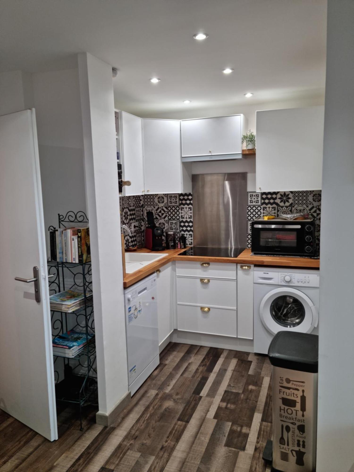 Superbe T2 Tout Confort 3 Etoiles, Entierement Renove Avec Piscine, Parking, Clim, Wifi, Netflix La Grande Motte Ngoại thất bức ảnh